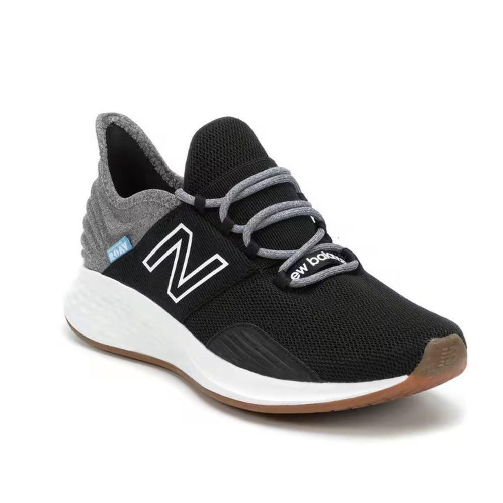 New Balance Women's Fresh Foam Roav Sneaker